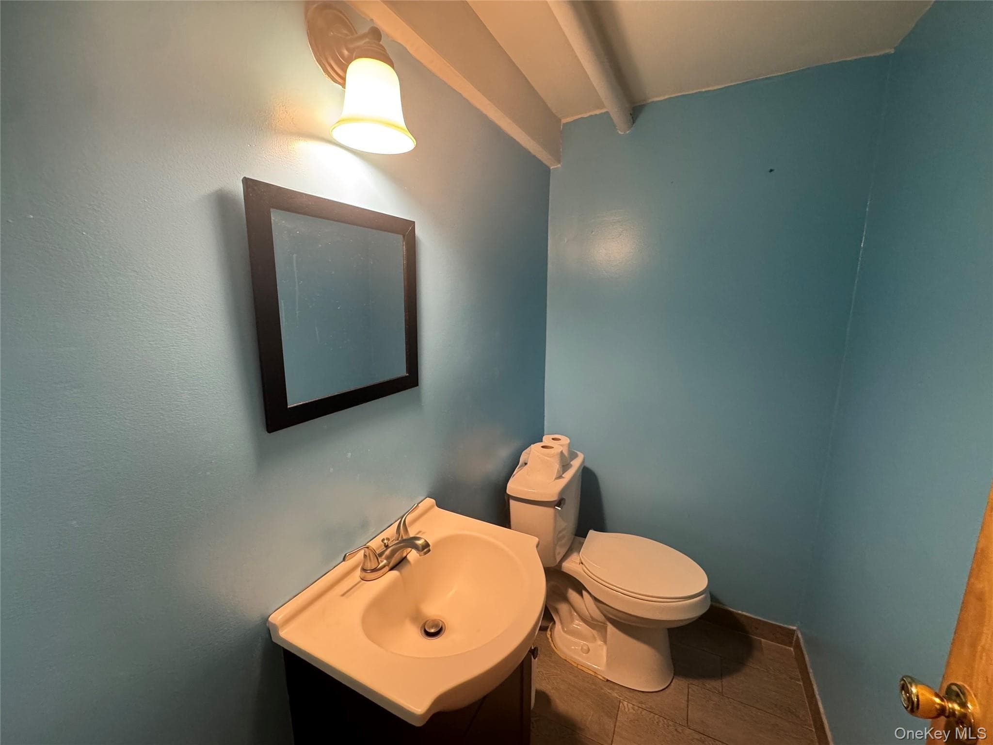 Photo 6