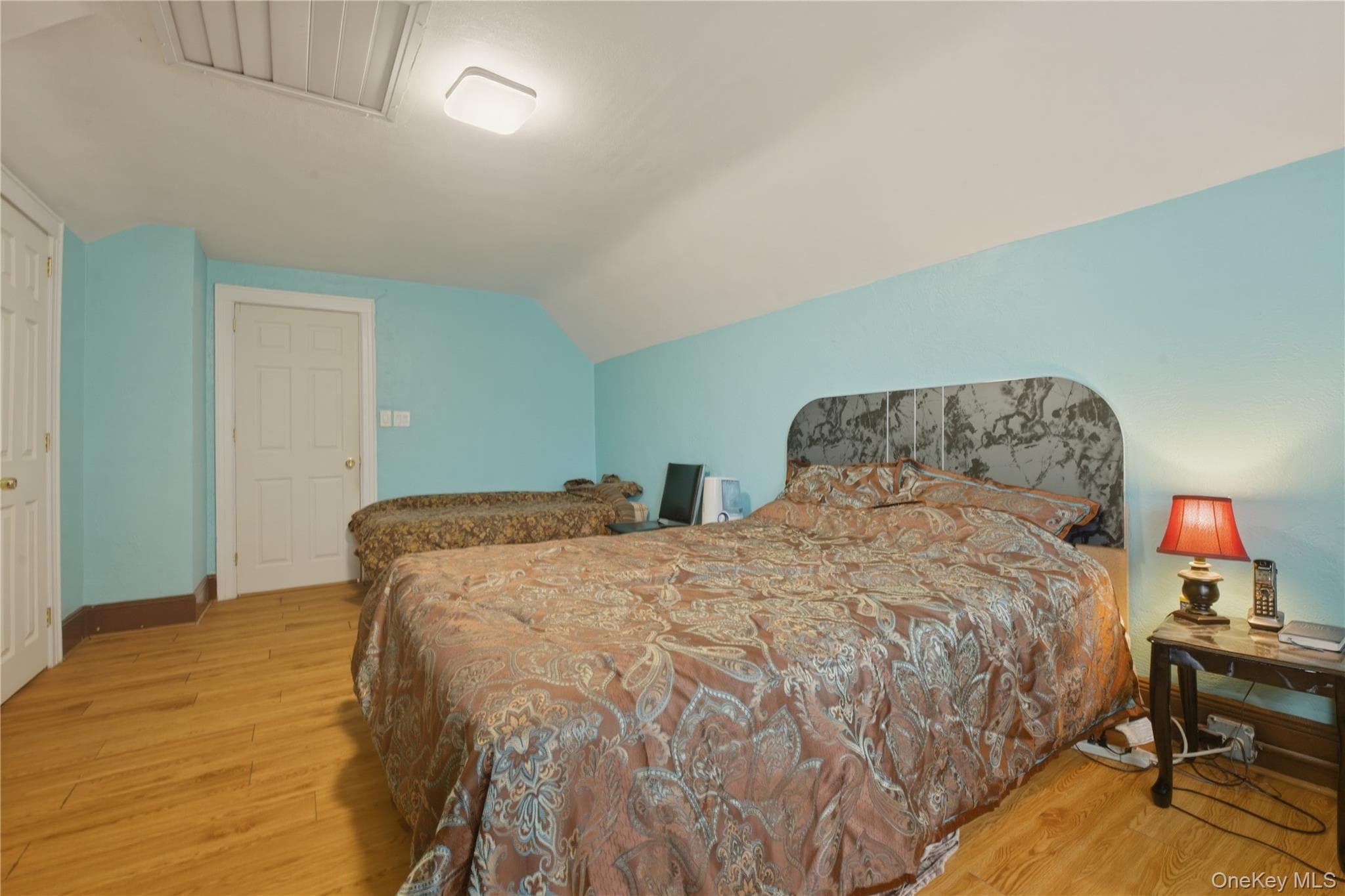 Photo 25