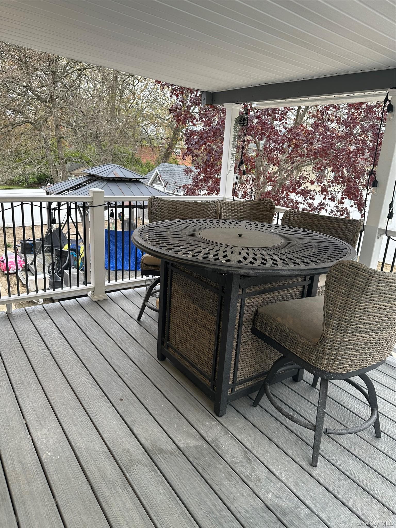 Deck