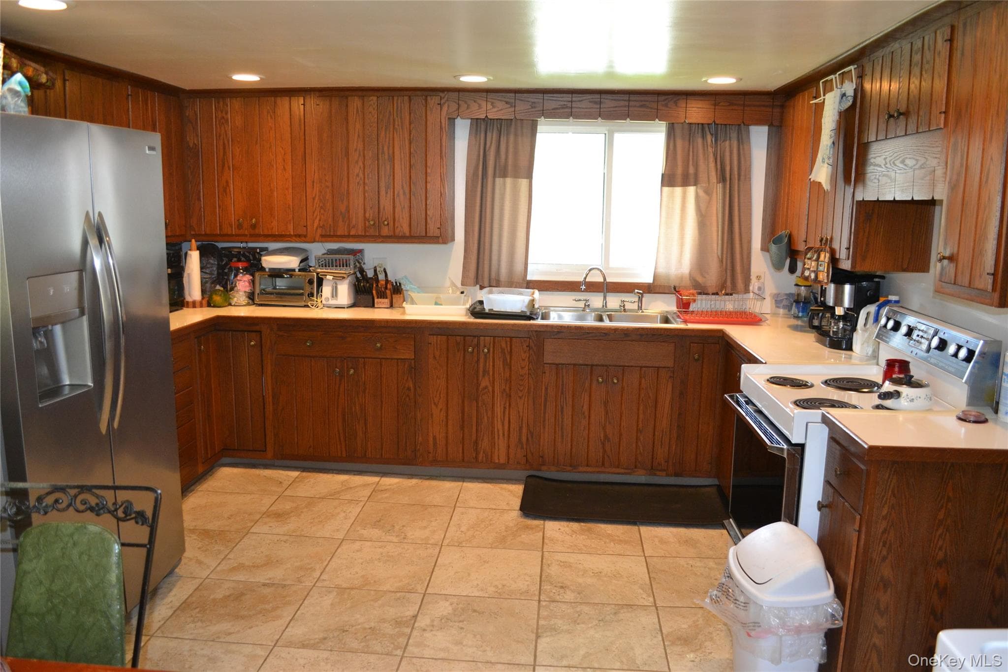 Photo 8