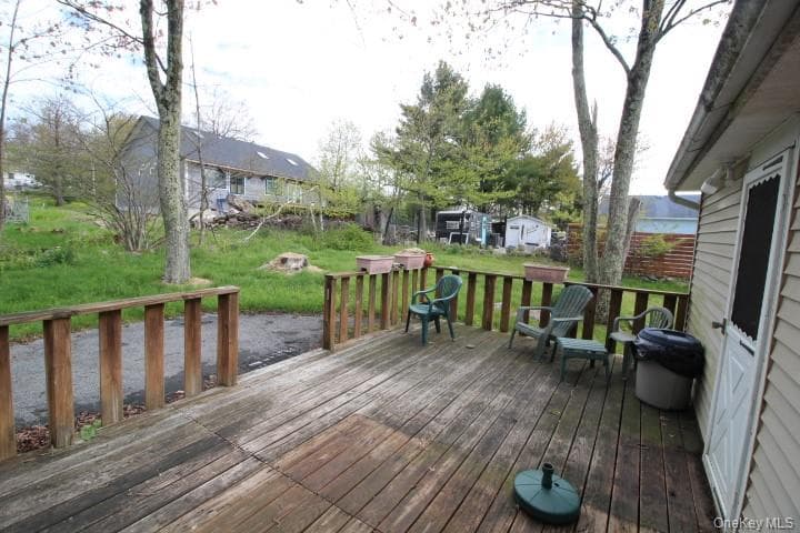 Deck