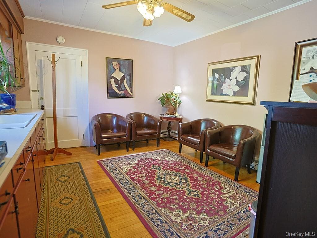 Photo 7