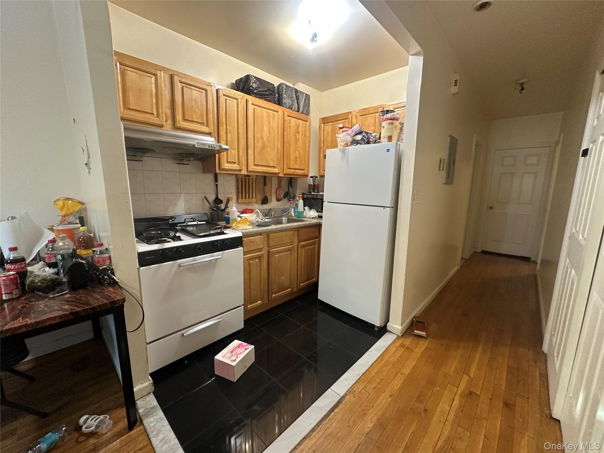 Photo 8