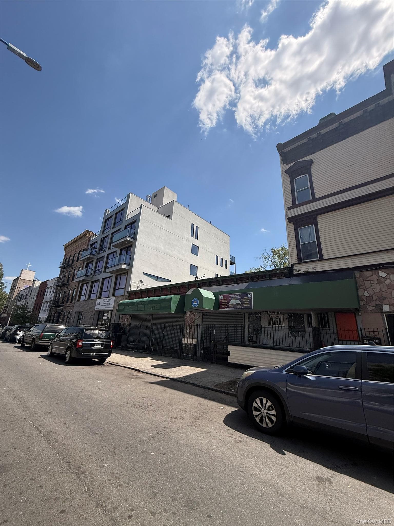 Photo 3