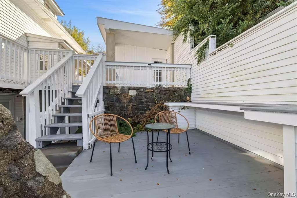Deck